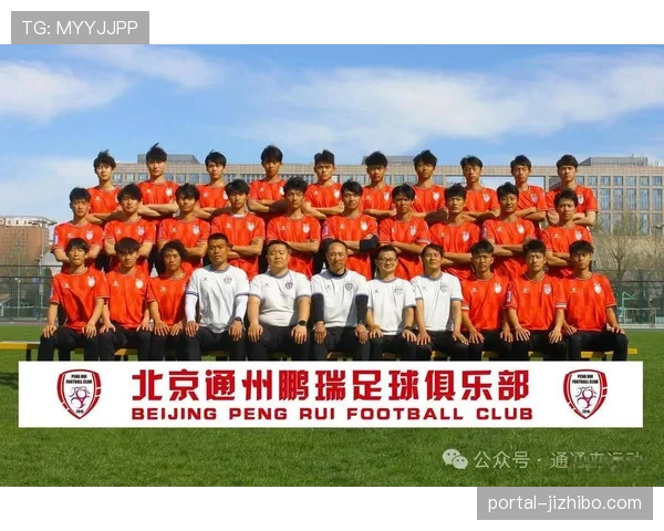 收官战赛前,多家俱乐部球探将齐聚现场,考察目标球员的无球跑动与转换意识 收官战赛前,多家俱乐部球探将齐聚现场,考察目标球员的无球跑动与转换意识